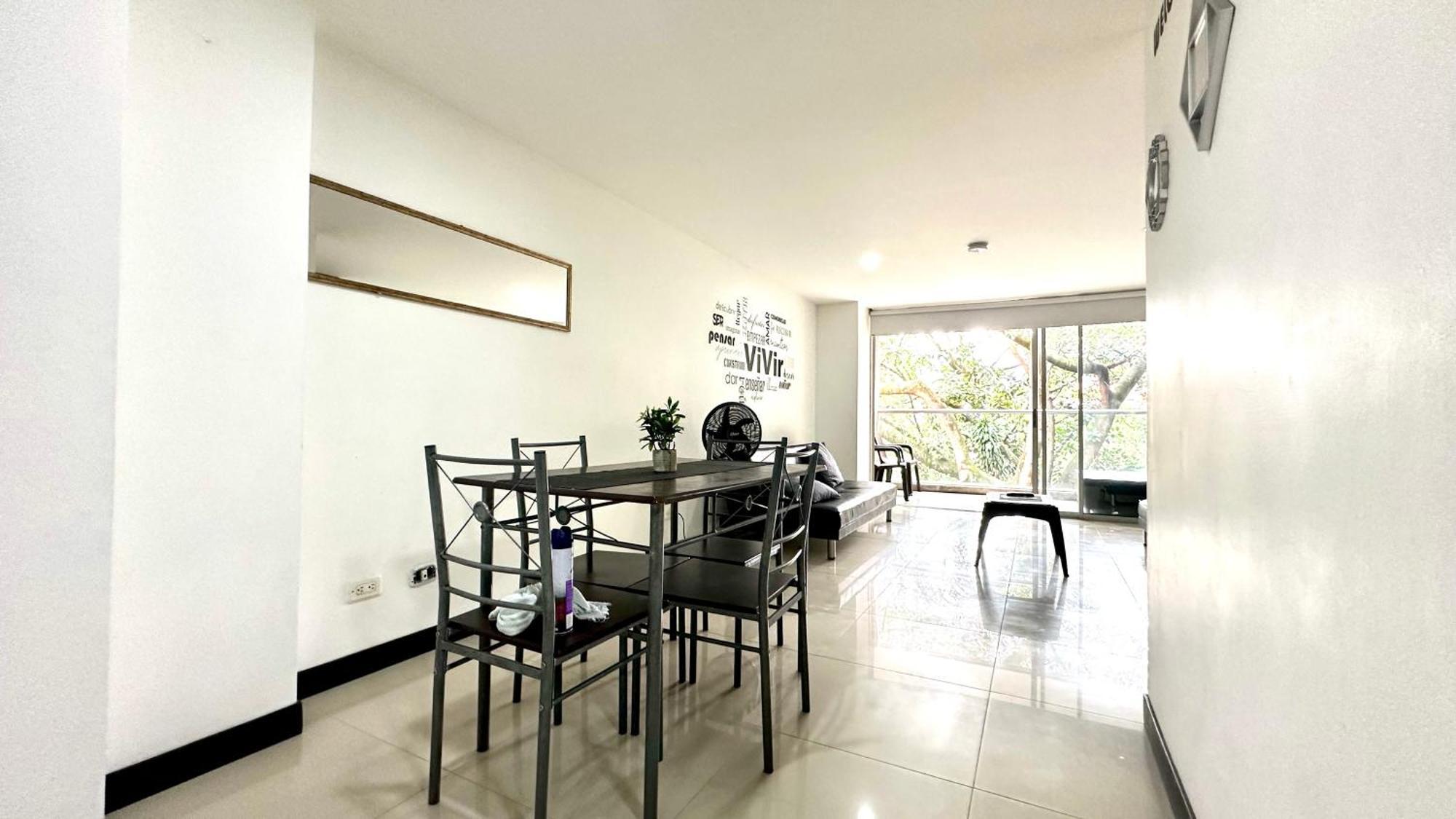 Apto Moderno en Laureles Medellín Exterior foto