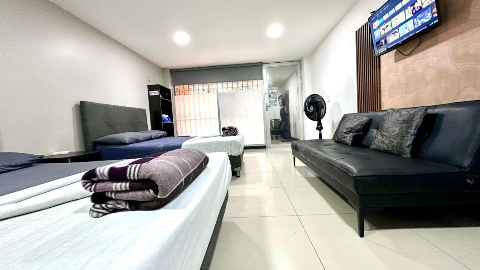 Apto Moderno en Laureles Medellín Exterior foto